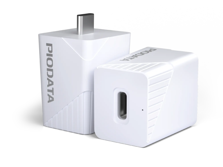 iXflash Cube - USB-C-Plug and -Port